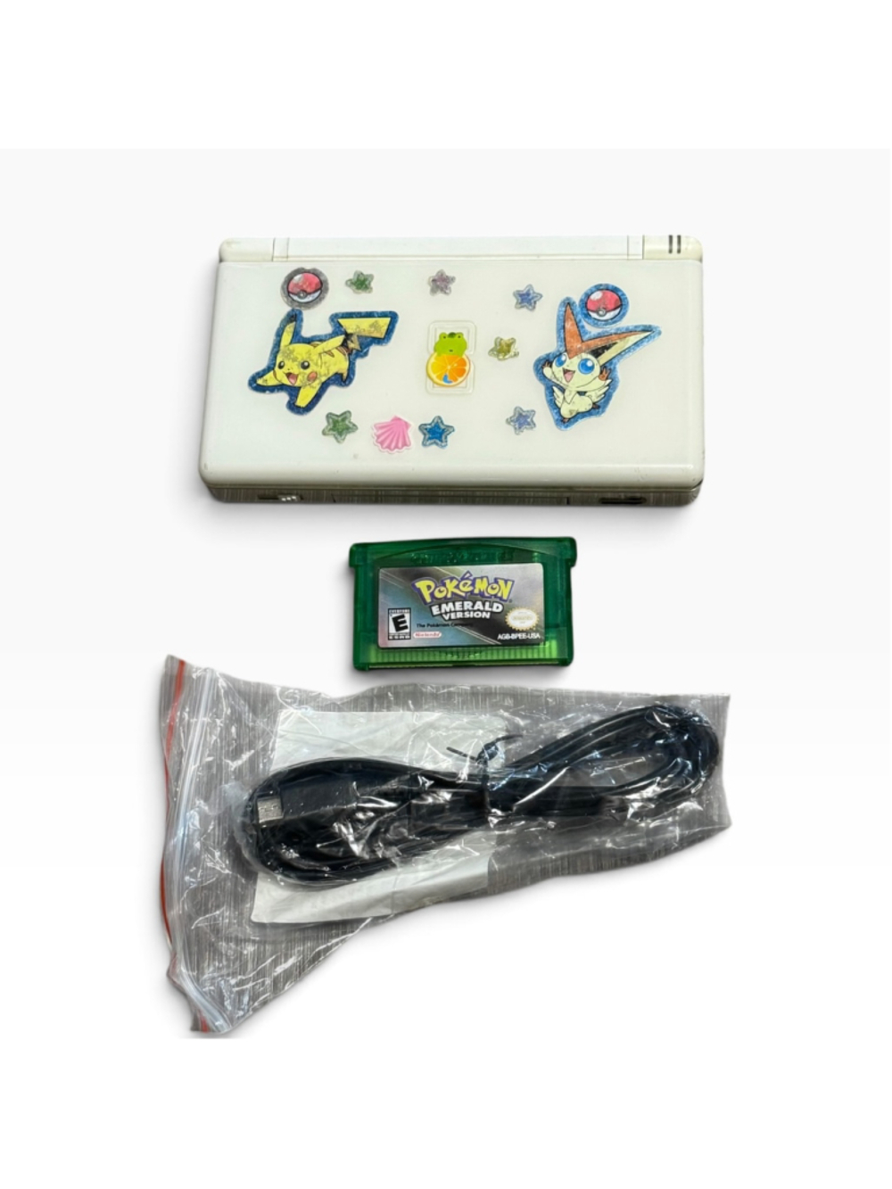 Nintendo DS Lite Handheld Console White Bundle With Game and Charger
